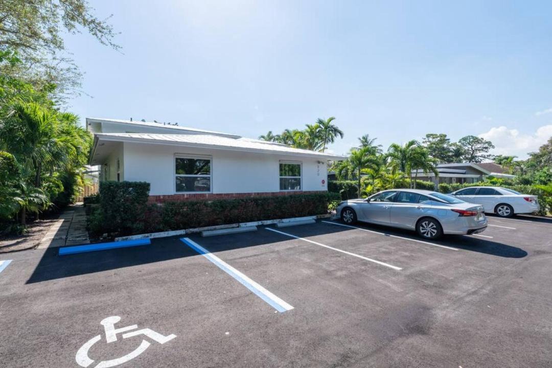 Photo of Others in Wilton Manors