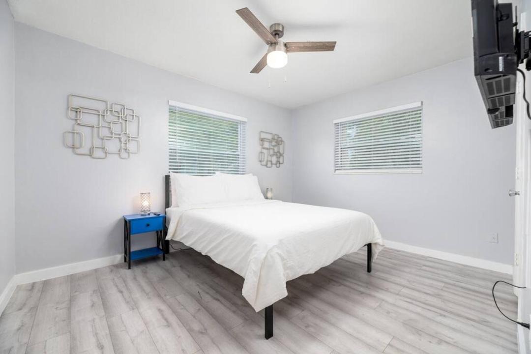 Photo of Bedroom in Wilton Manors