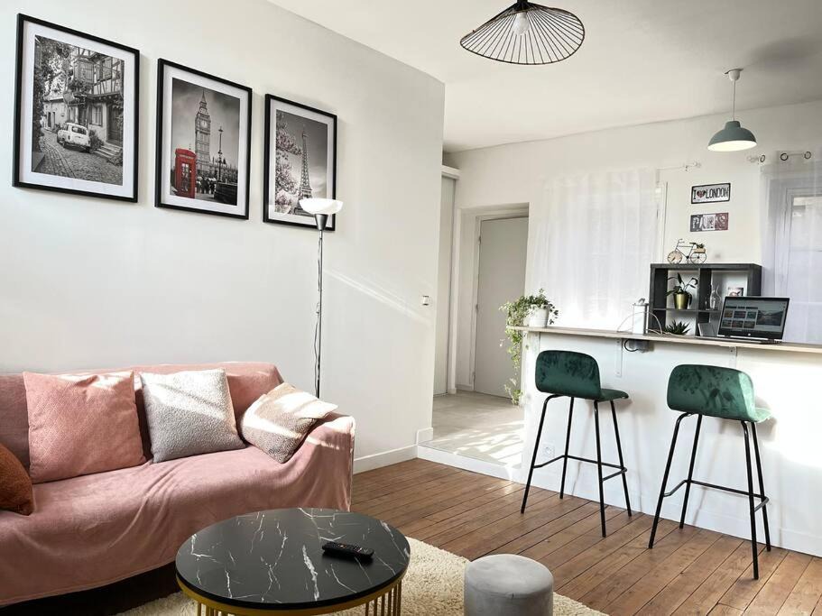 Photo of Others in Vendome