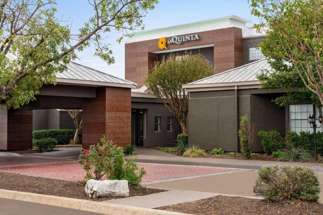 Photo of Buildings in Round Rock
