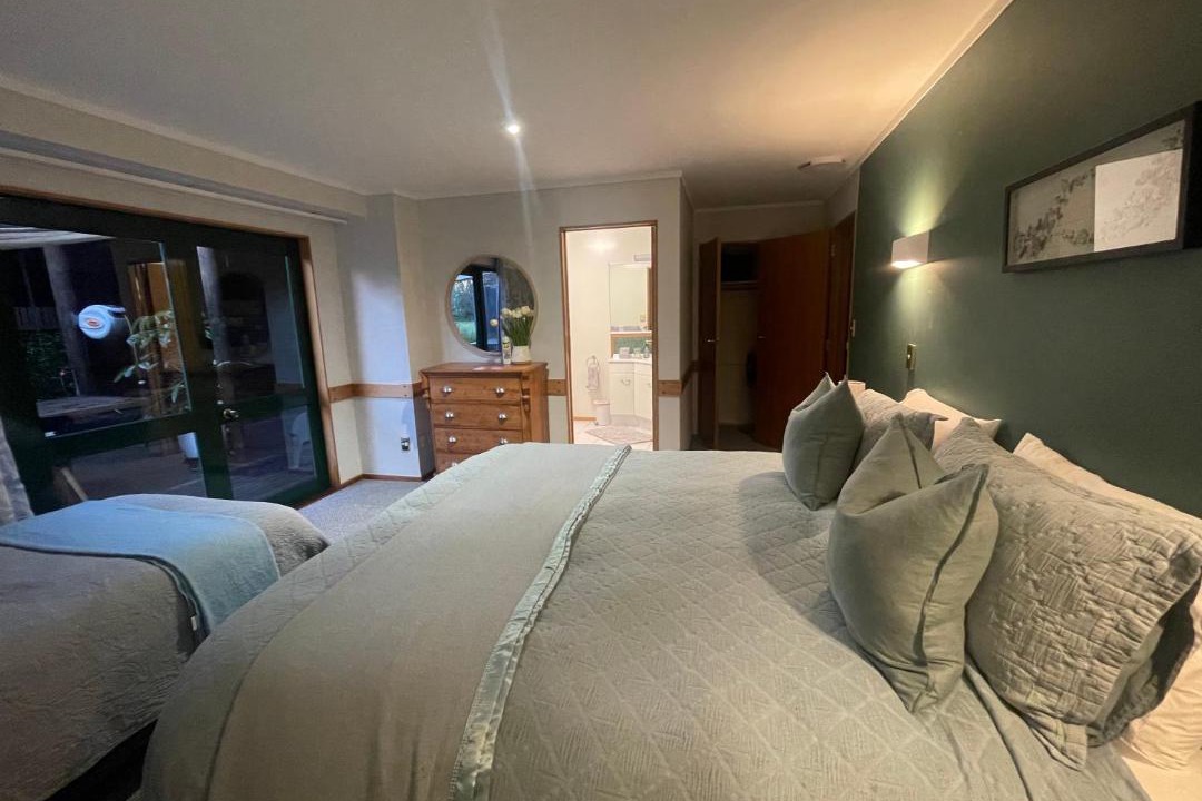 Photo of Others in Tikitere