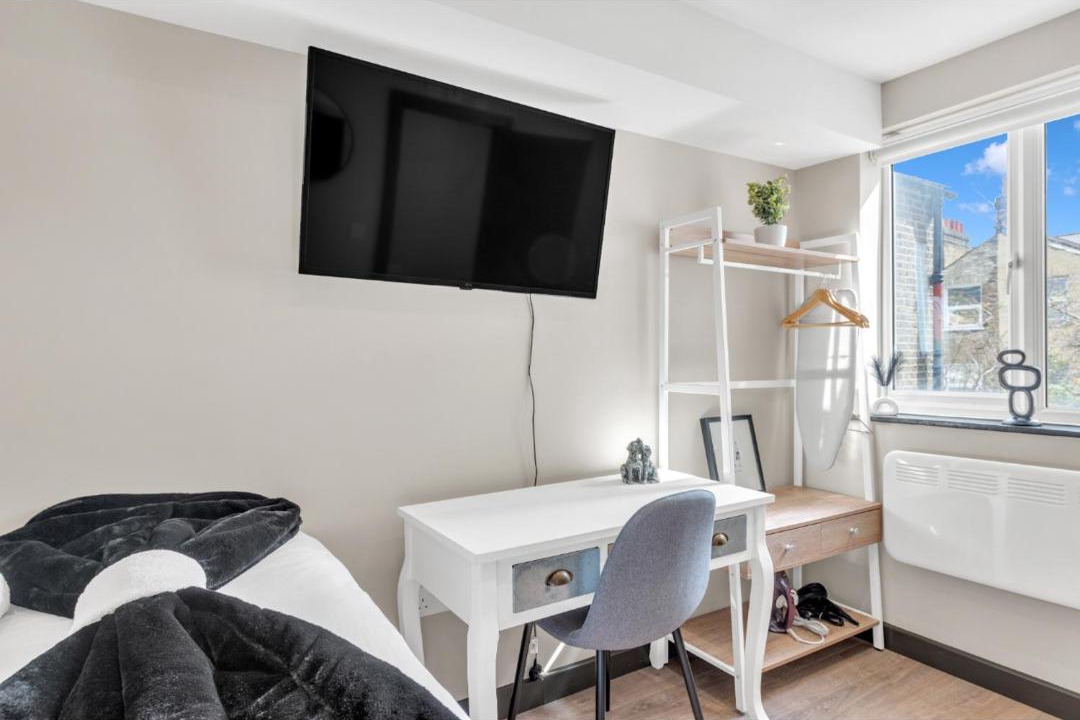 Photo of Others in Shacklewell