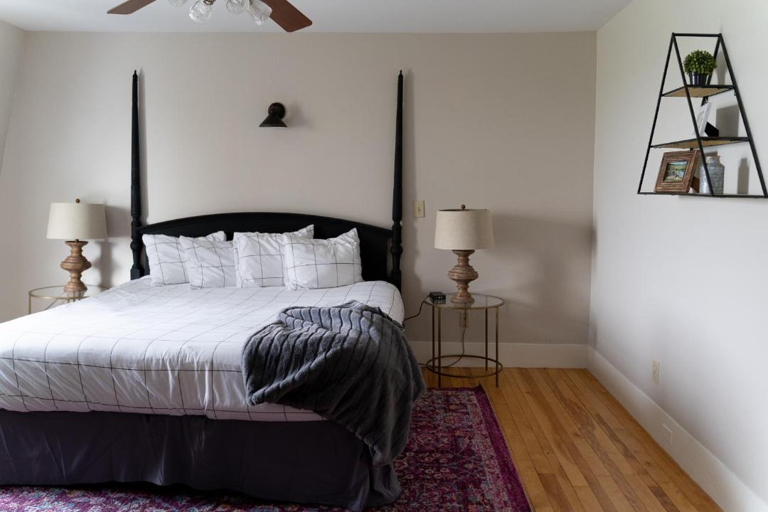 Photo of Bedroom in Sugar Hill