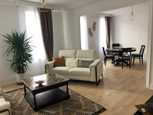 Photo of Others in Provins