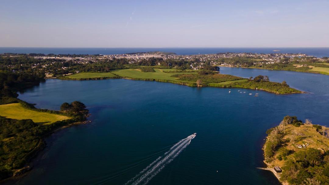 Photo of Others in Arzon