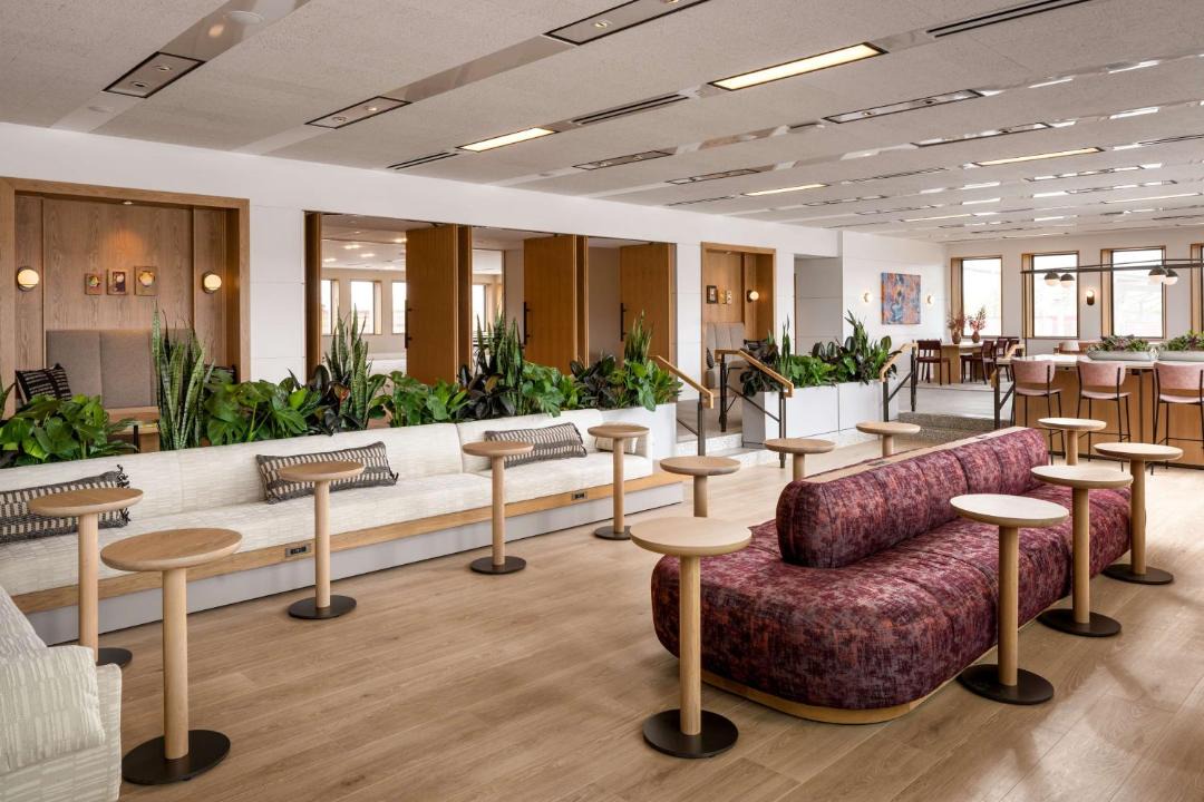 Photo of Others in Long Wharf