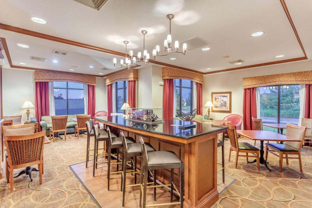 Photo of Others in Auburn