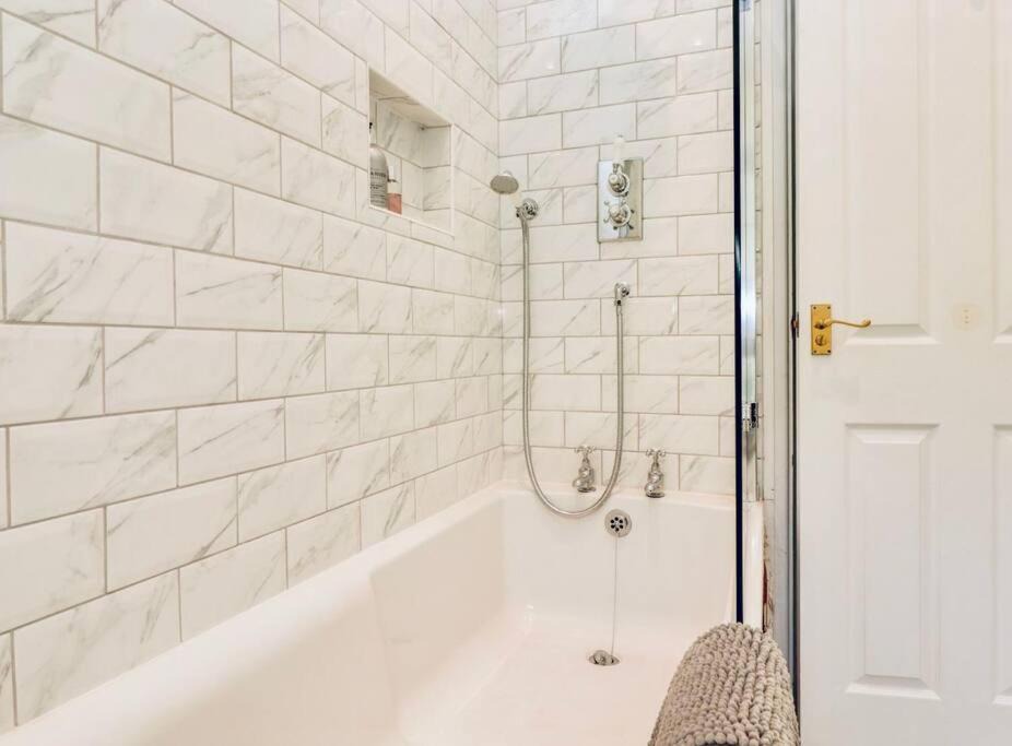 Photo of Others in Newby Bridge