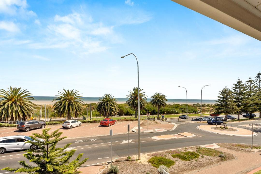 Photo of Others in Semaphore