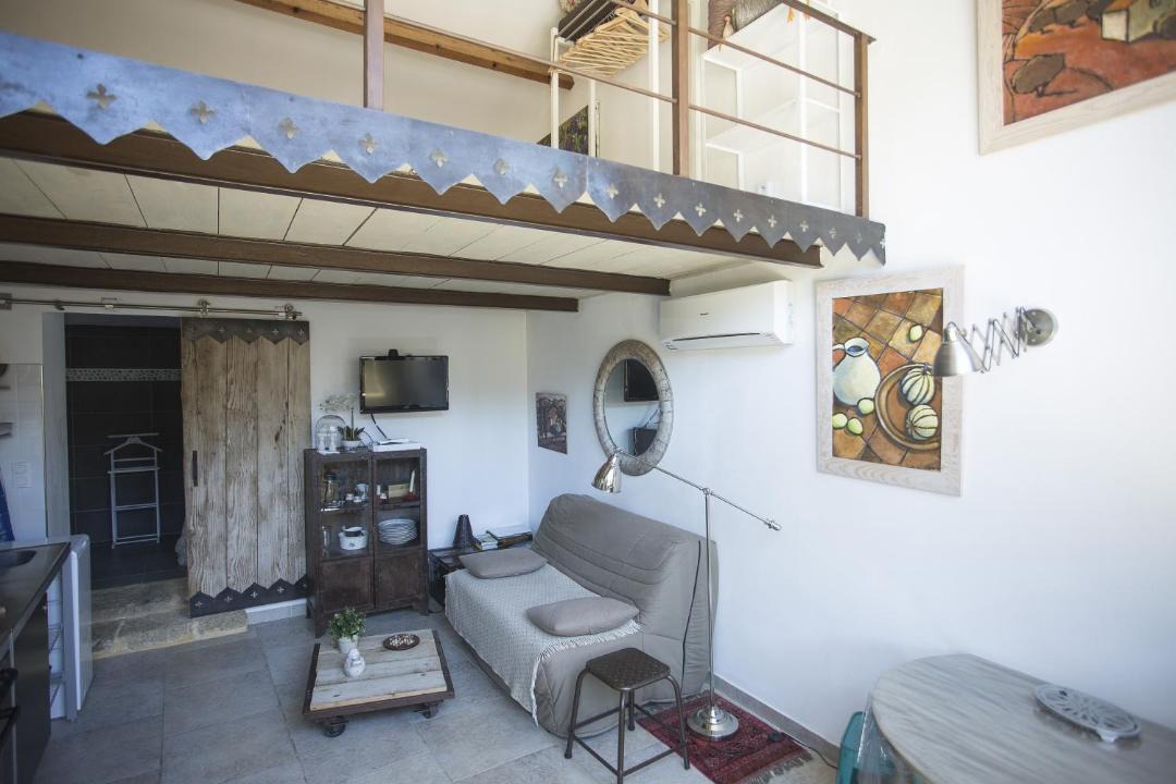 Photo of Others in Grans