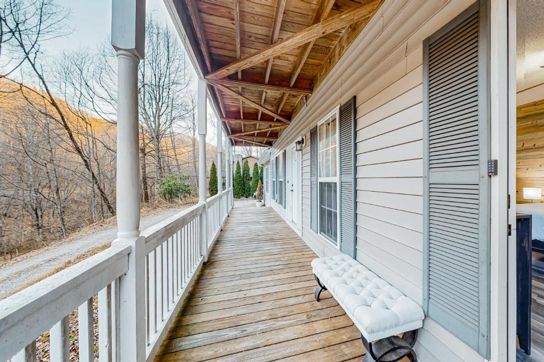 Photo of Buildings in Sylva
