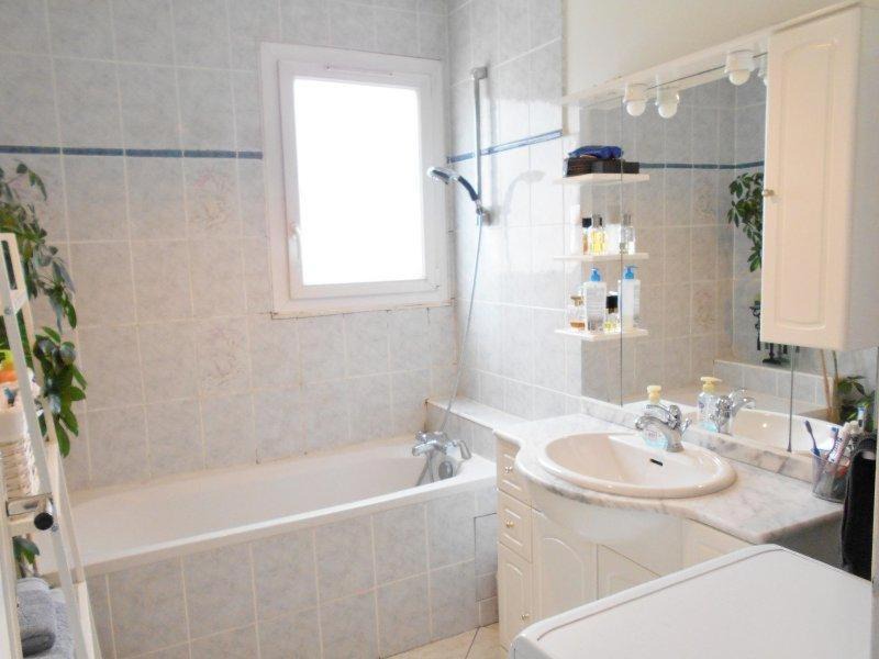 Photo of Others in Bondy