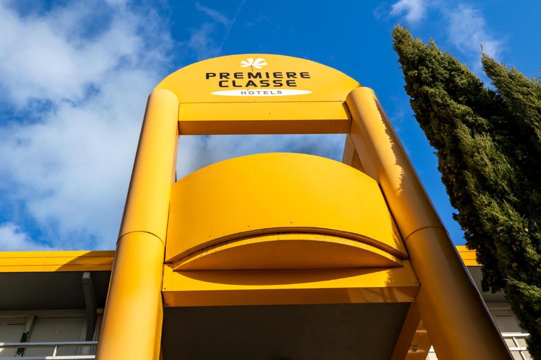 Photo of Others in Beaucouze