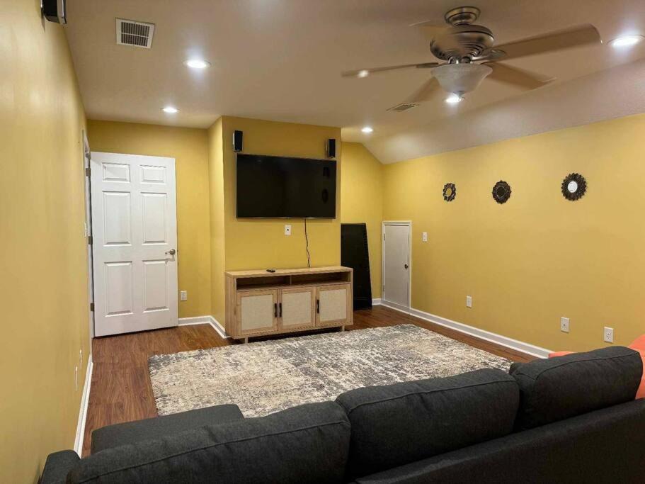 Photo of Others in Cumming