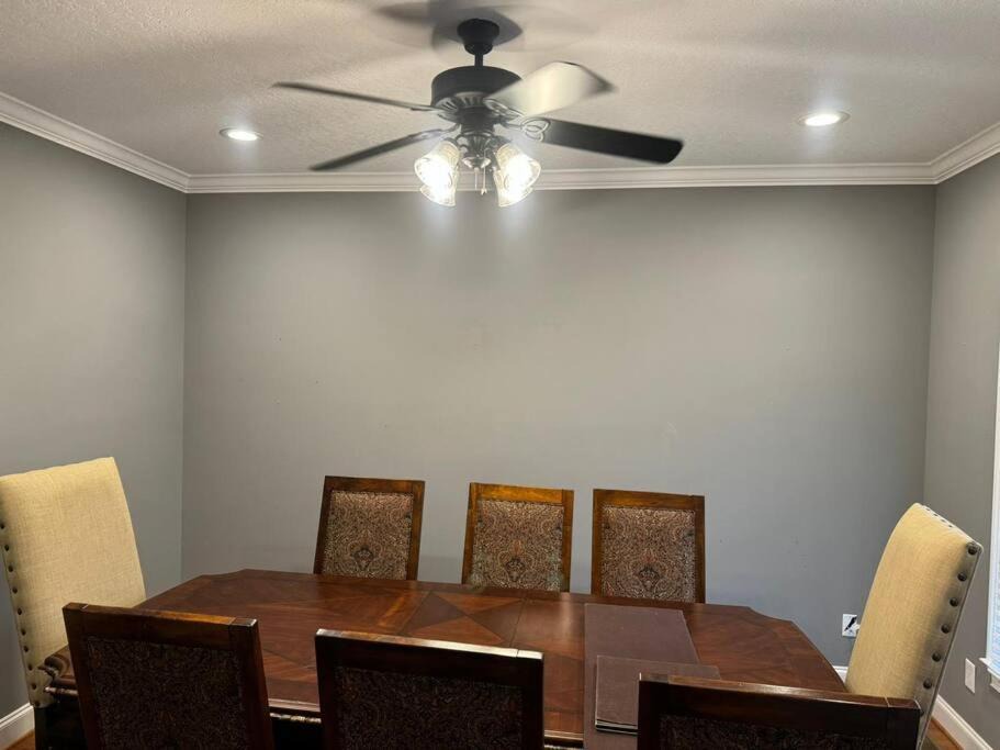 Photo of Others in Cumming