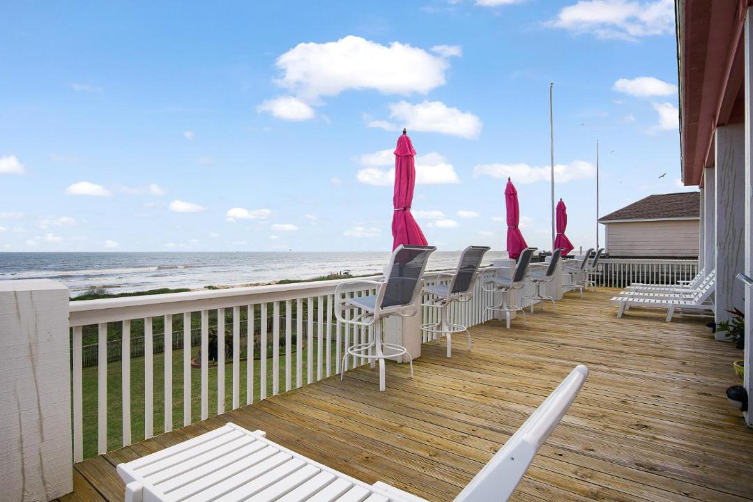 Photo of Others in Crystal Beach