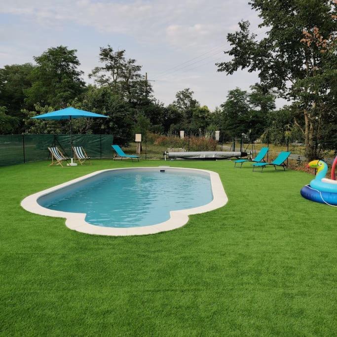 Photo of Outdoor in Vivy