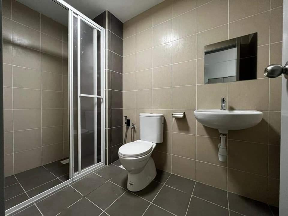 Photo of Bathroom in Salak South