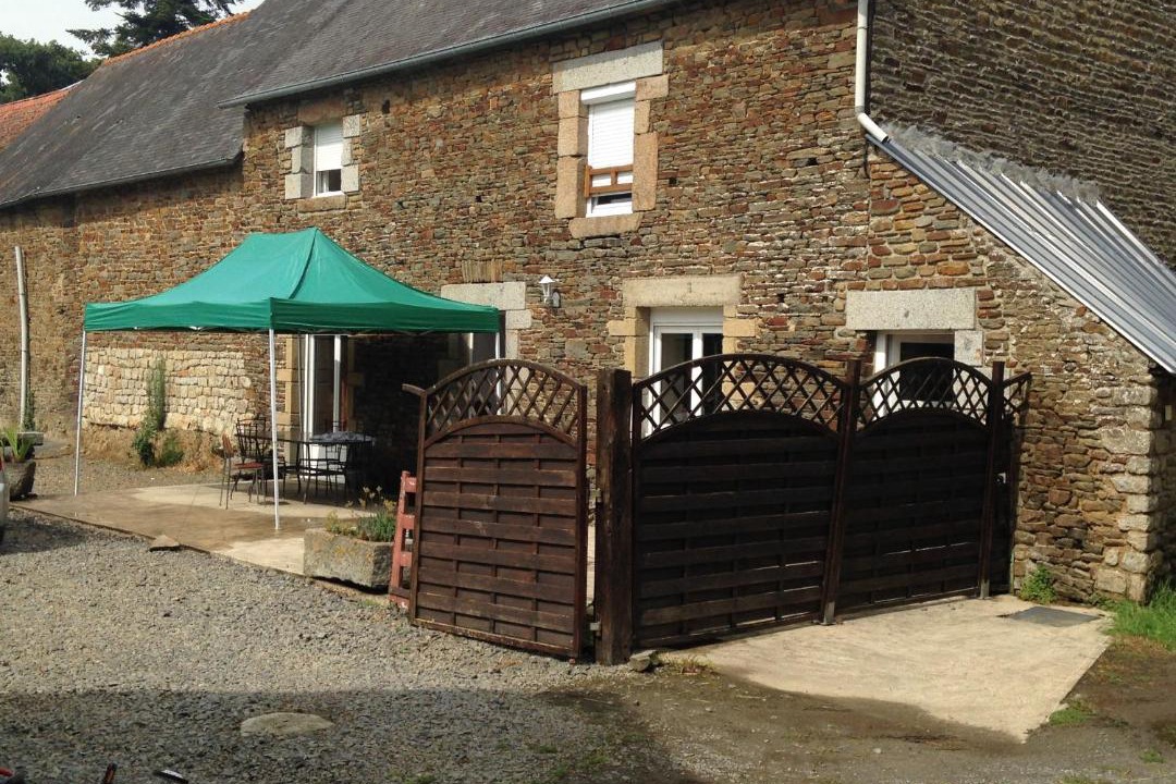 Photo of Others in Sacey