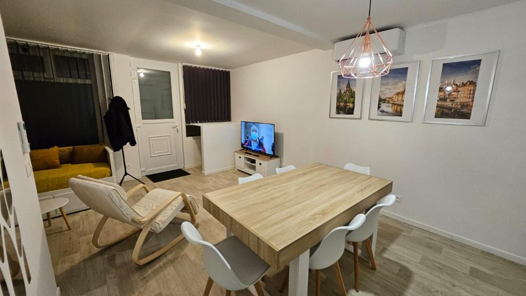 Photo of Livingroom in Montreuil