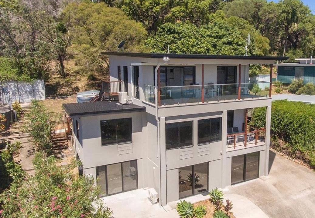 Photo of Others in Seventeen Seventy