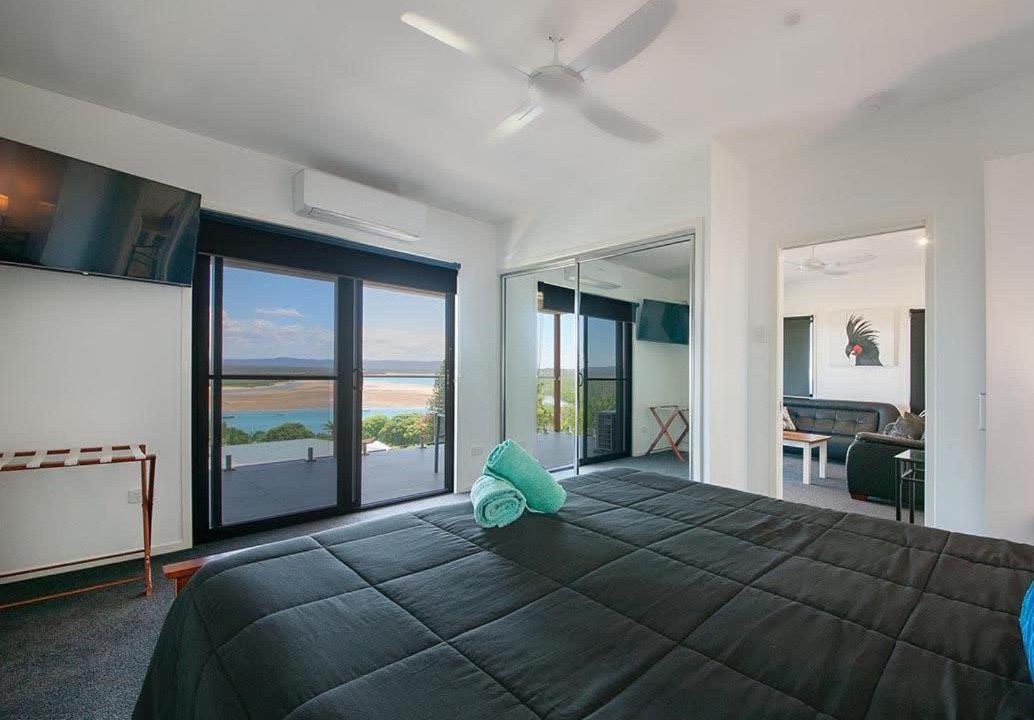 Photo of Others in Seventeen Seventy