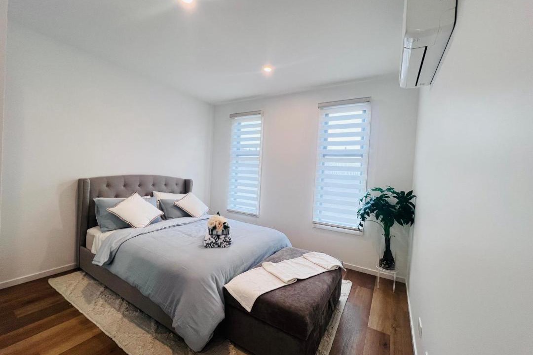 Photo of Others in Flemington