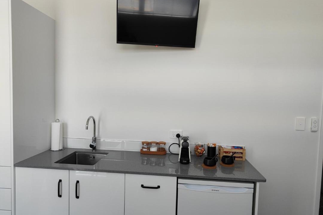 Photo of Others in One Tree Point