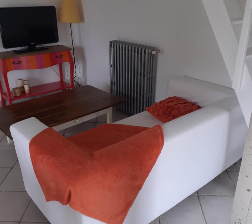 Photo of Others in Eyrans