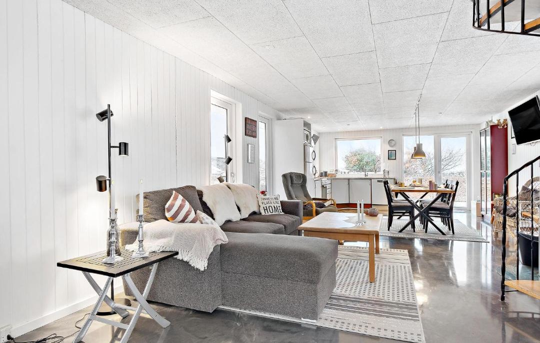 Photo of Others in Næs