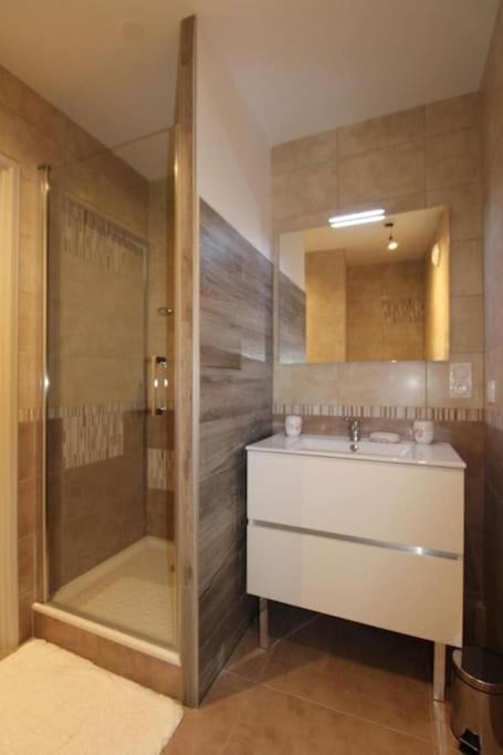 Photo of Others in Chateaubourg