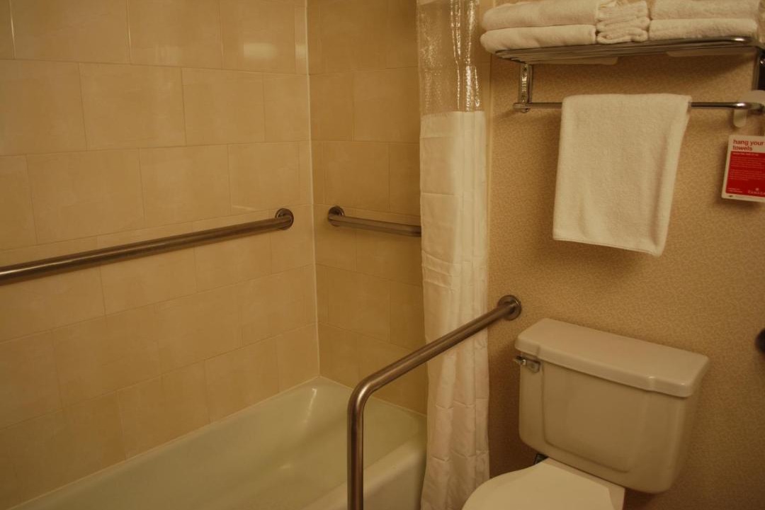 Photo of Bathroom in Triangle