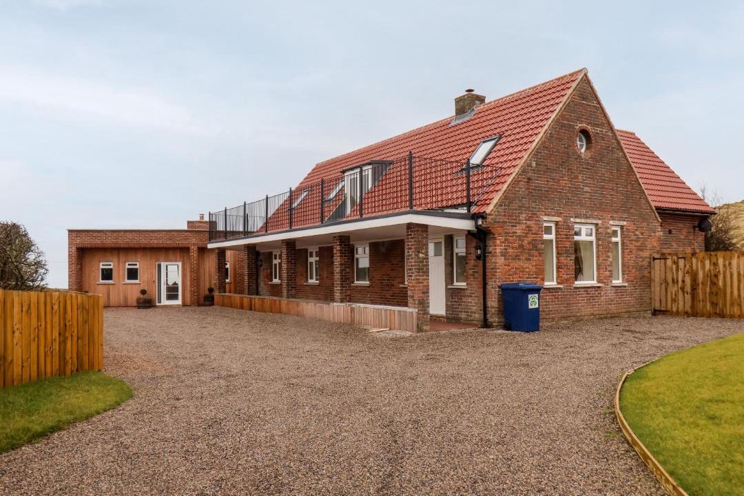 Photo of Others in Briggswath