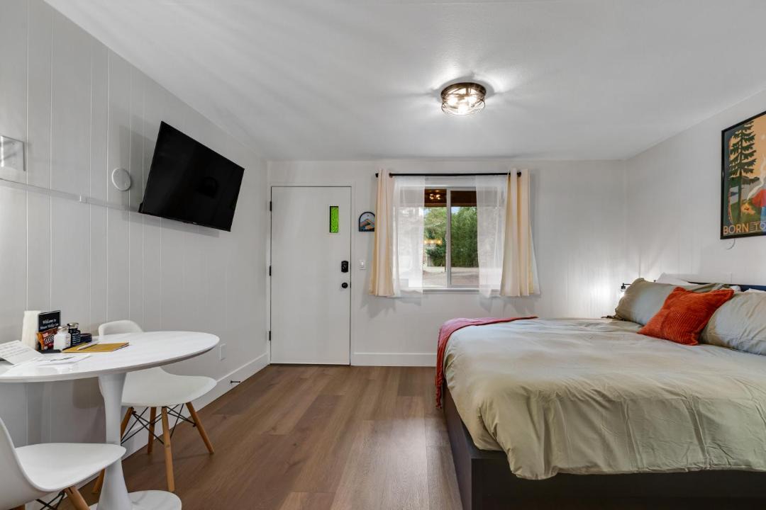 Photo of Bedroom in Quilcene