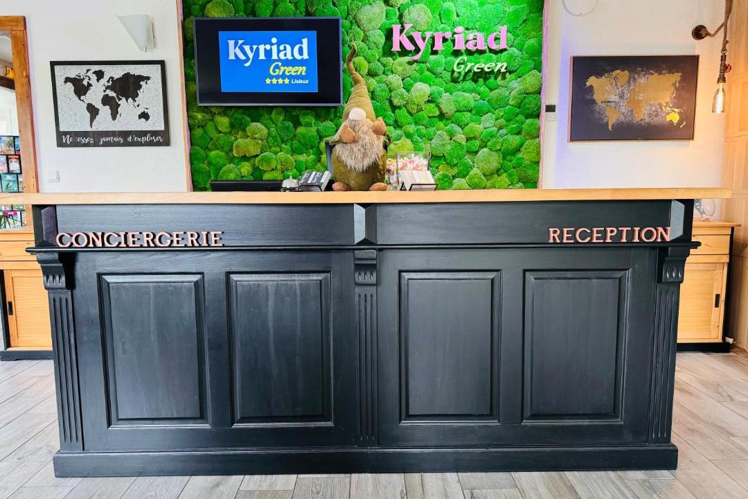 Photo of Others in Lisieux