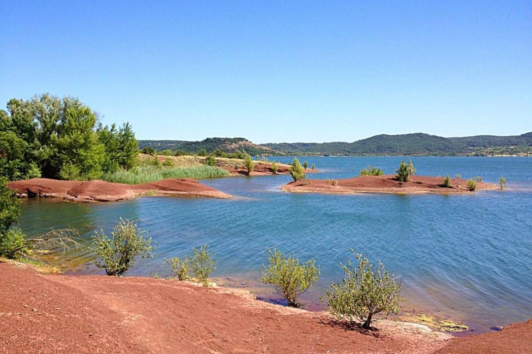 Photo of Others in Octon