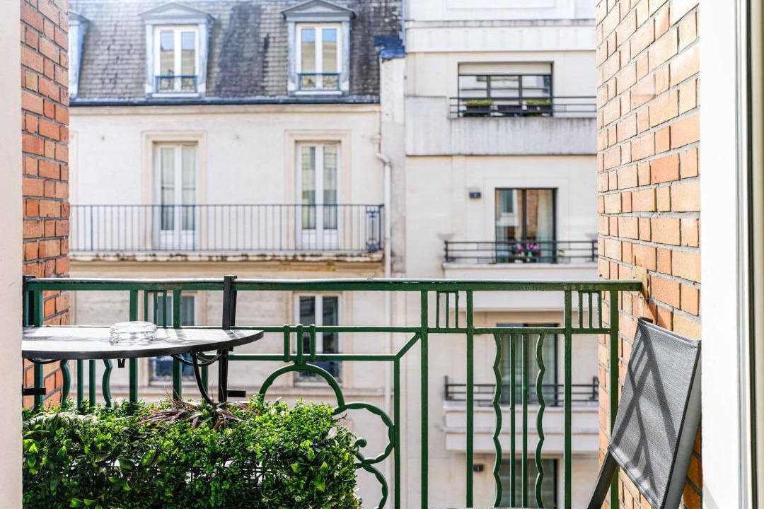 Photo of Others in Levallois-Perret