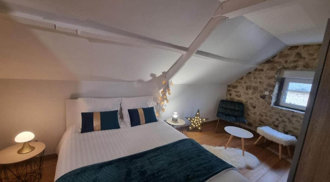 Photo of Others in Colomby