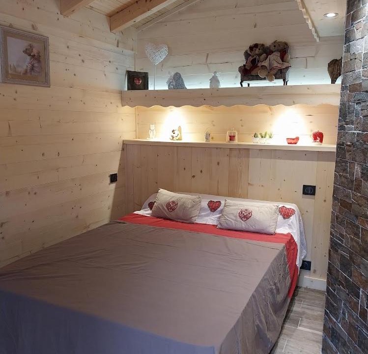 Photo of Others in Neuvecelle