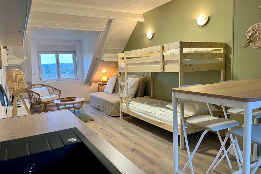 Photo of Others in Maisse