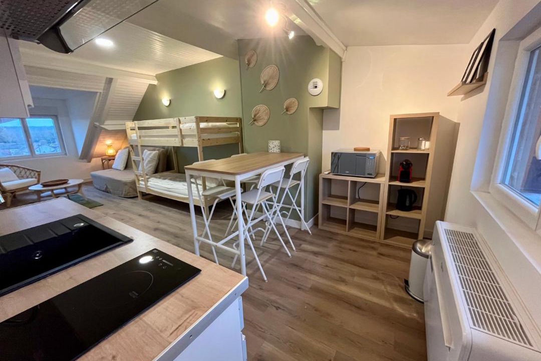 Photo of Others in Maisse