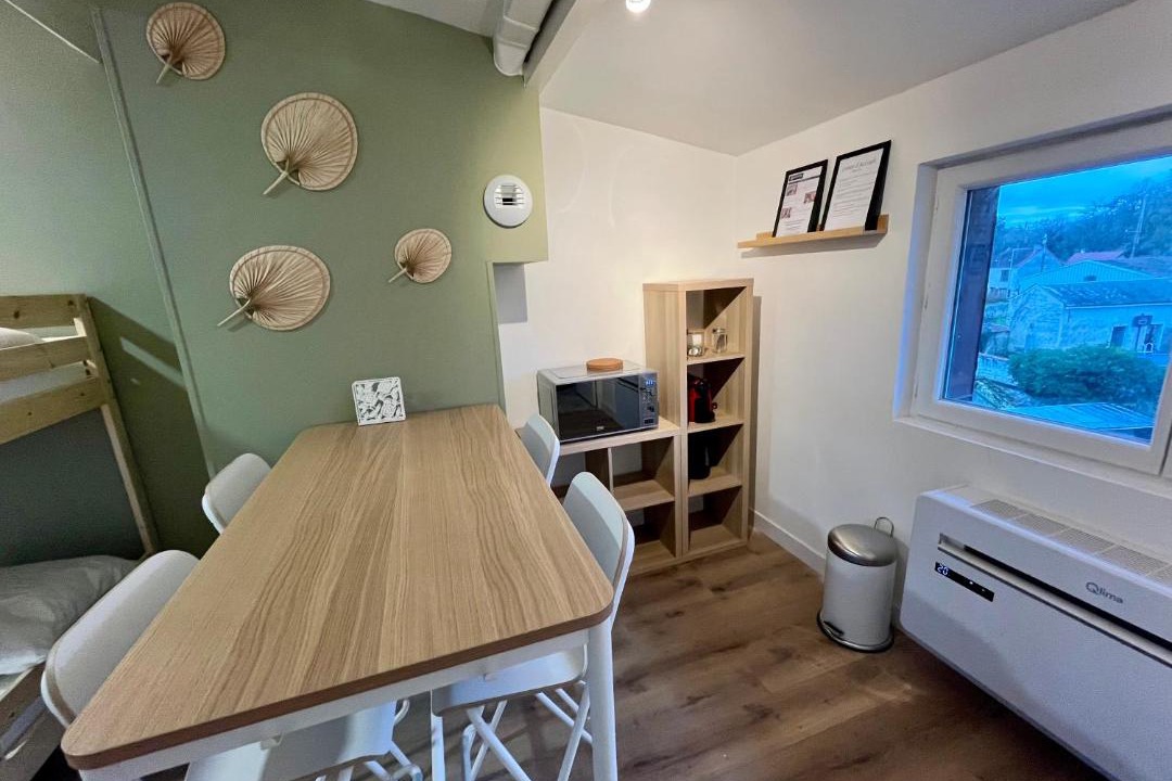 Photo of Others in Maisse