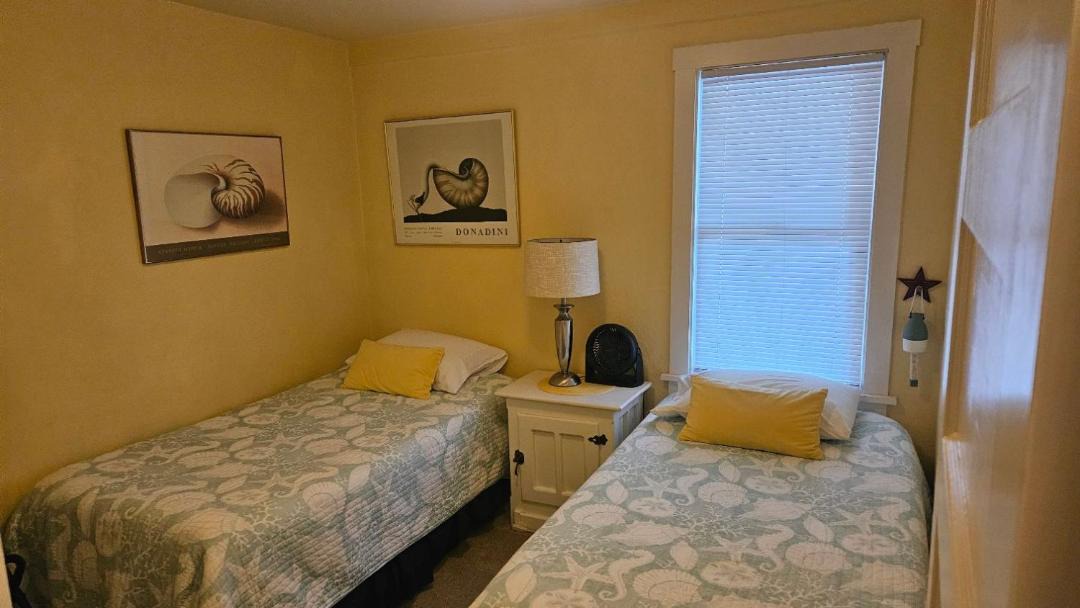 Photo of Bedroom in Seahurst