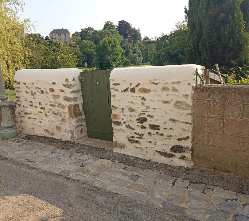 Photo of Others in Fresnay-sur-Sarthe