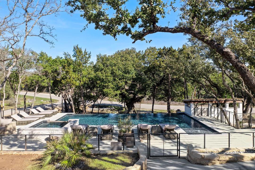 Photo of Others in Spicewood