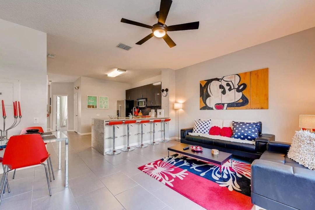 Photo of Livingroom in Windsor Palms