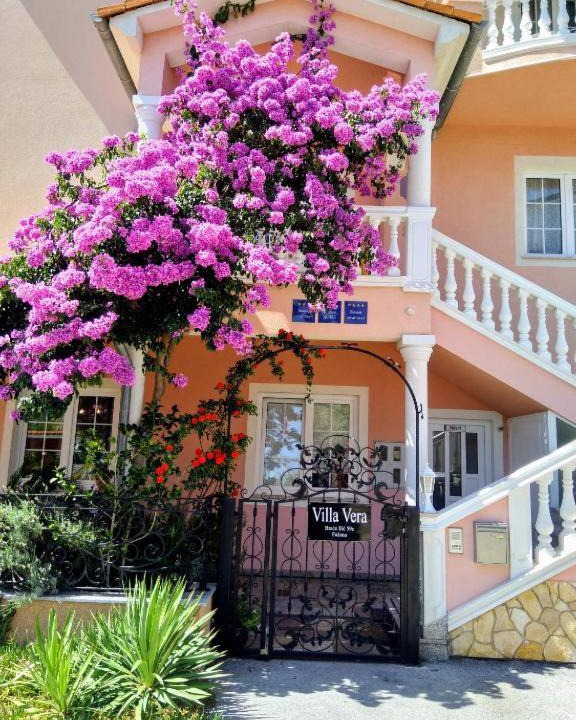 Photo of Others in Valbandon