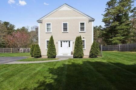 Photo of Others in Mashpee Neck