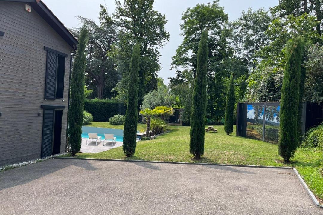 Photo of Others in Chaponost