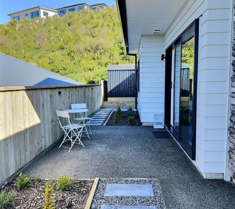 Photo of Others in Aotea